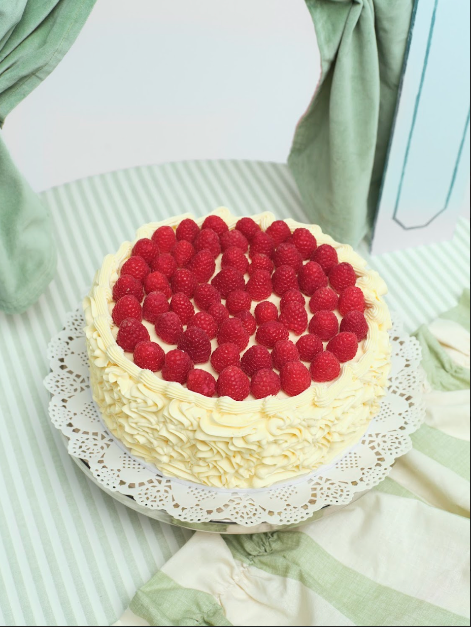 Berry Topped Cake
