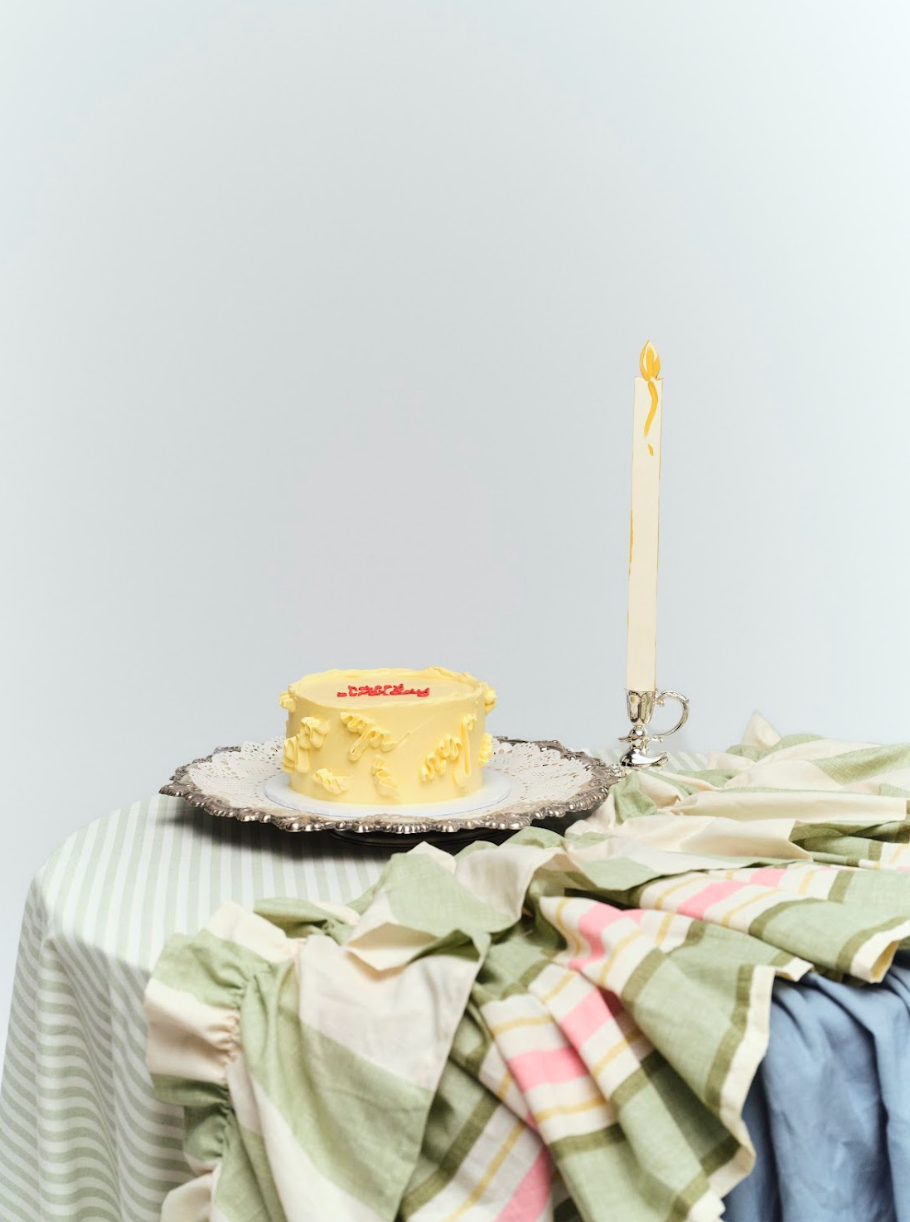 Squiggle Message Cake