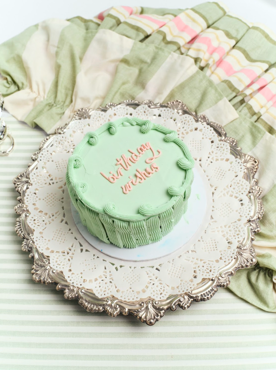 Textured Message Cake